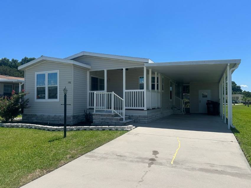 Haines City, FL Mobile Home for Sale located at 3000 Us Hwy 17 92 West Royal Palm Village